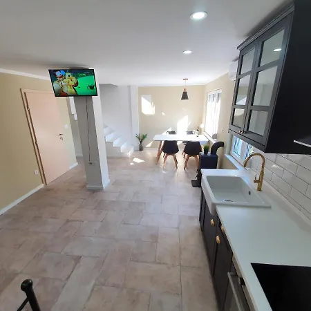 Apartment Rustic House Diklo 20m From The Sea Zadar