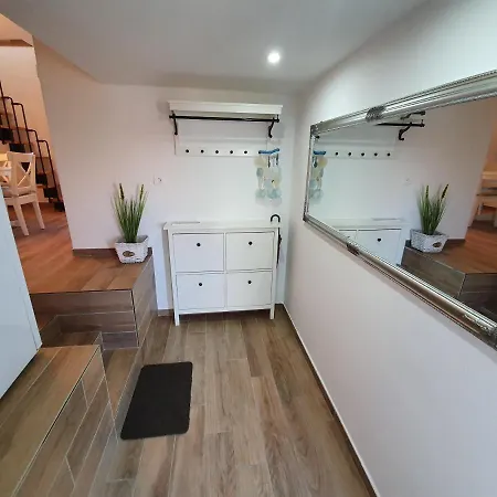 Rustic House Diklo 20m From The Sea *