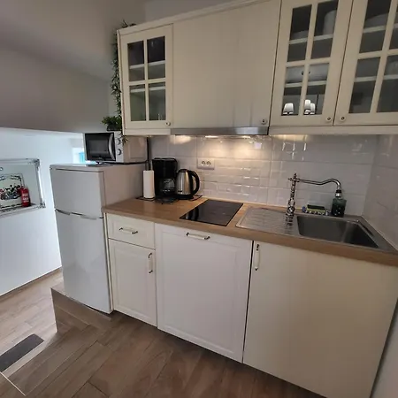 Rustic House Diklo 20m From The Sea Apartment
