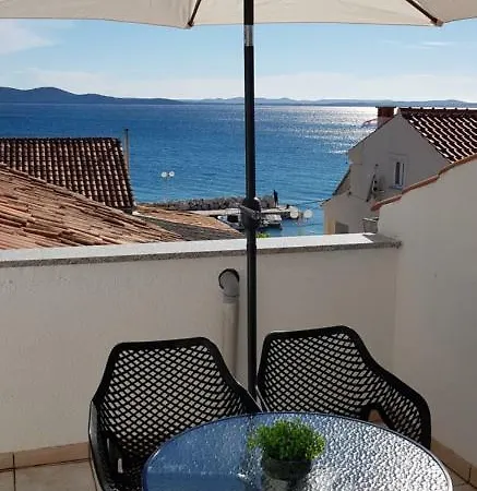 Rustic House Diklo 20m From The Sea