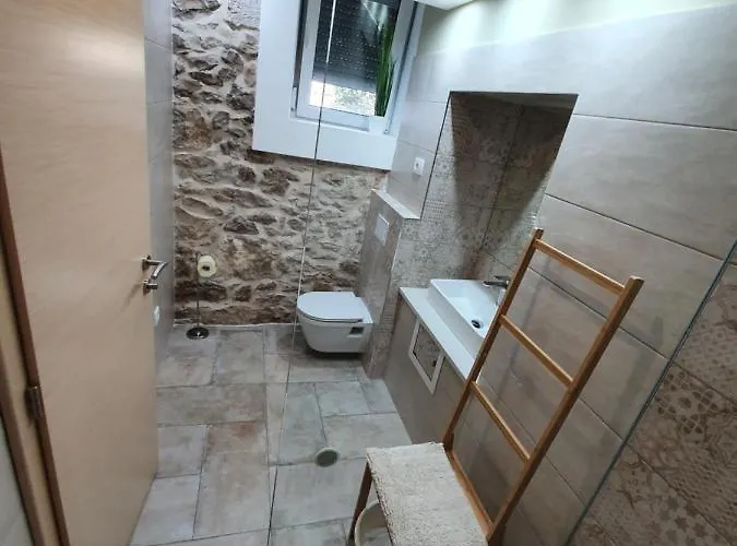 Apartmán Rustic House Diklo 20m From The Sea *