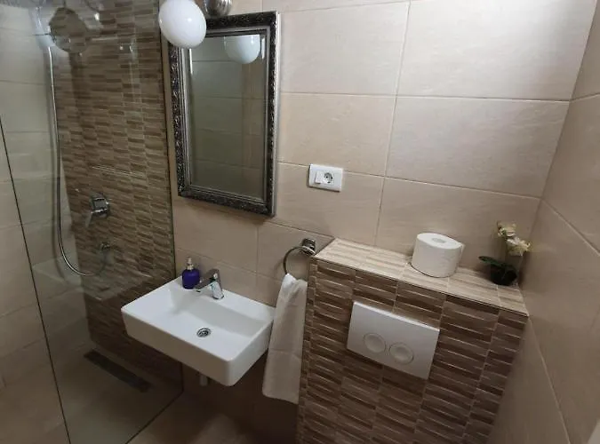 Rustic House Diklo 20m From The Sea Apartmán Zadar