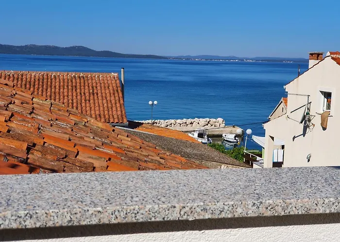 Rustic House Diklo 20m From The Sea 公寓 *