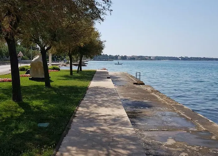 Apartmán Rustic House Diklo 20m From The Sea