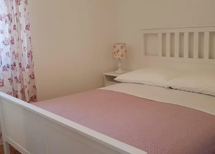 Apartmán Rustic House Diklo 20m From The Sea Zadar