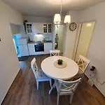 Daire Rustic House Diklo 20m From The Sea Zadar