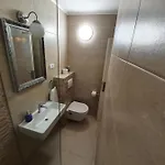 Daire Rustic House Diklo 20m From The Sea